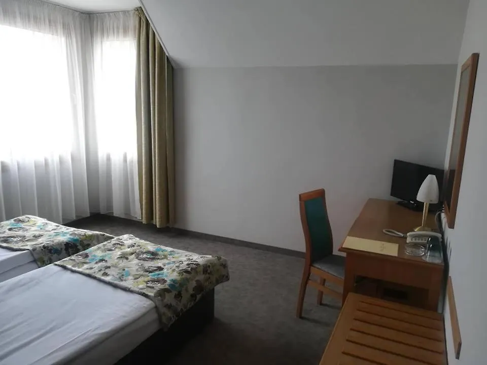 Kapri Hotel Sofia 3*,  Bulgaria